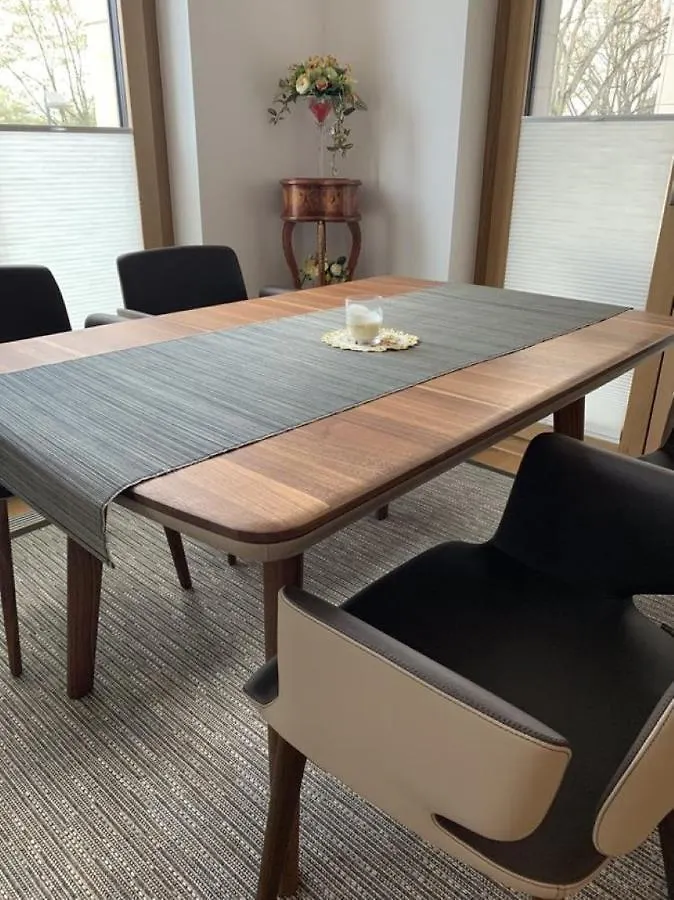 Exklusive Premium Wohnung Mit Blick Auf Main Frankfurt am Main Germany